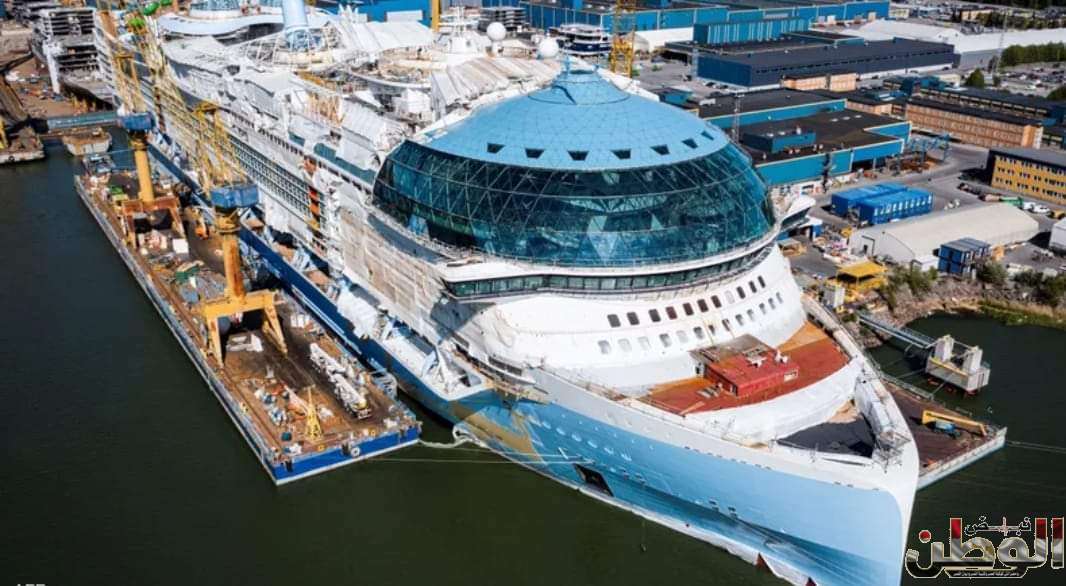 فلندة.أيقونة البحار أكبر سفينة سياحية اوشكت على الابحار 1 FB IMG 1691592119533