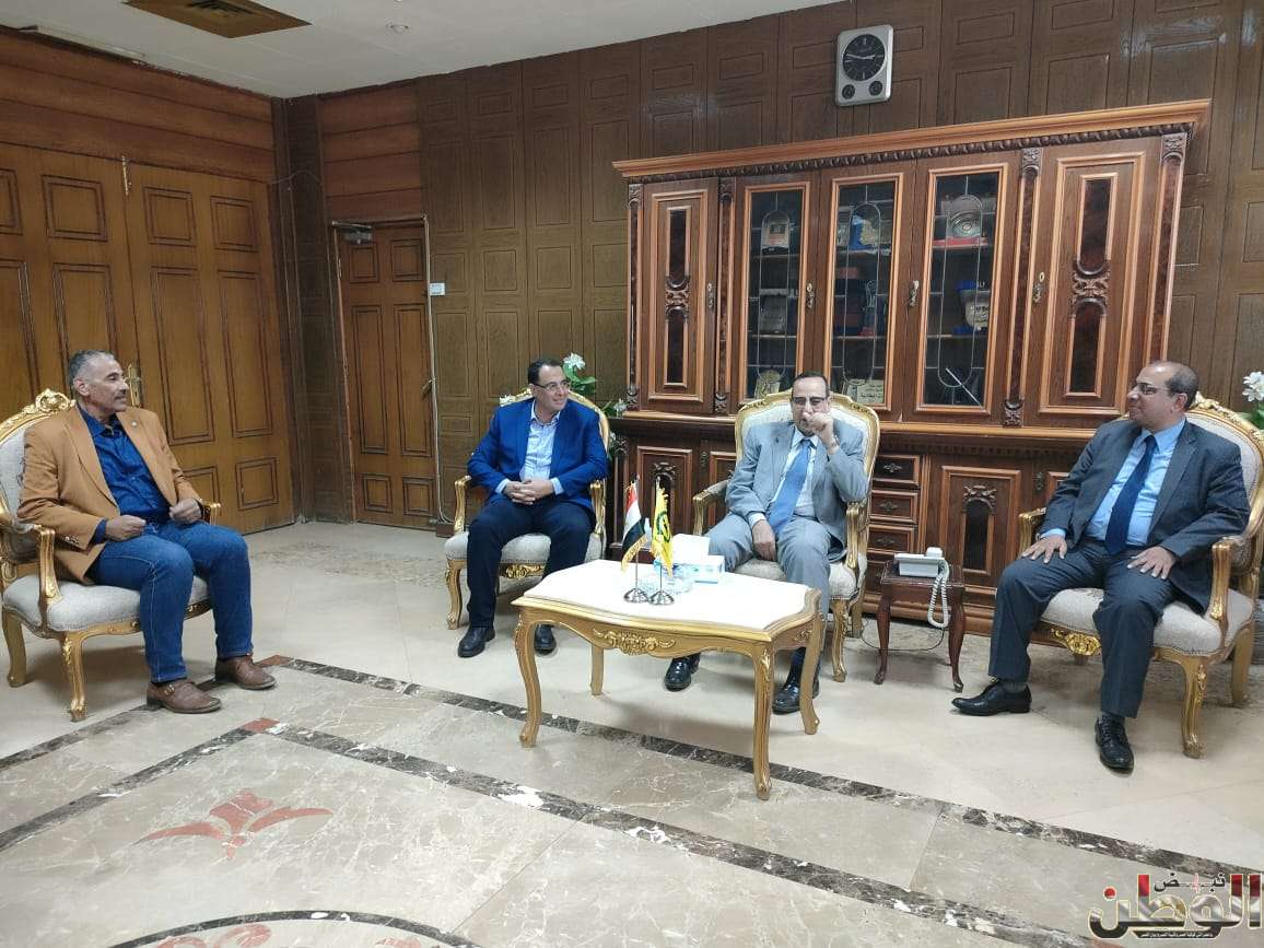 محافظ شمال سيناء يستقبل وفد مسابقة الموهوبين في التعليق الرياضي 5 E6E3EC76 0FBC 41EC 906A C405B3F0AA05