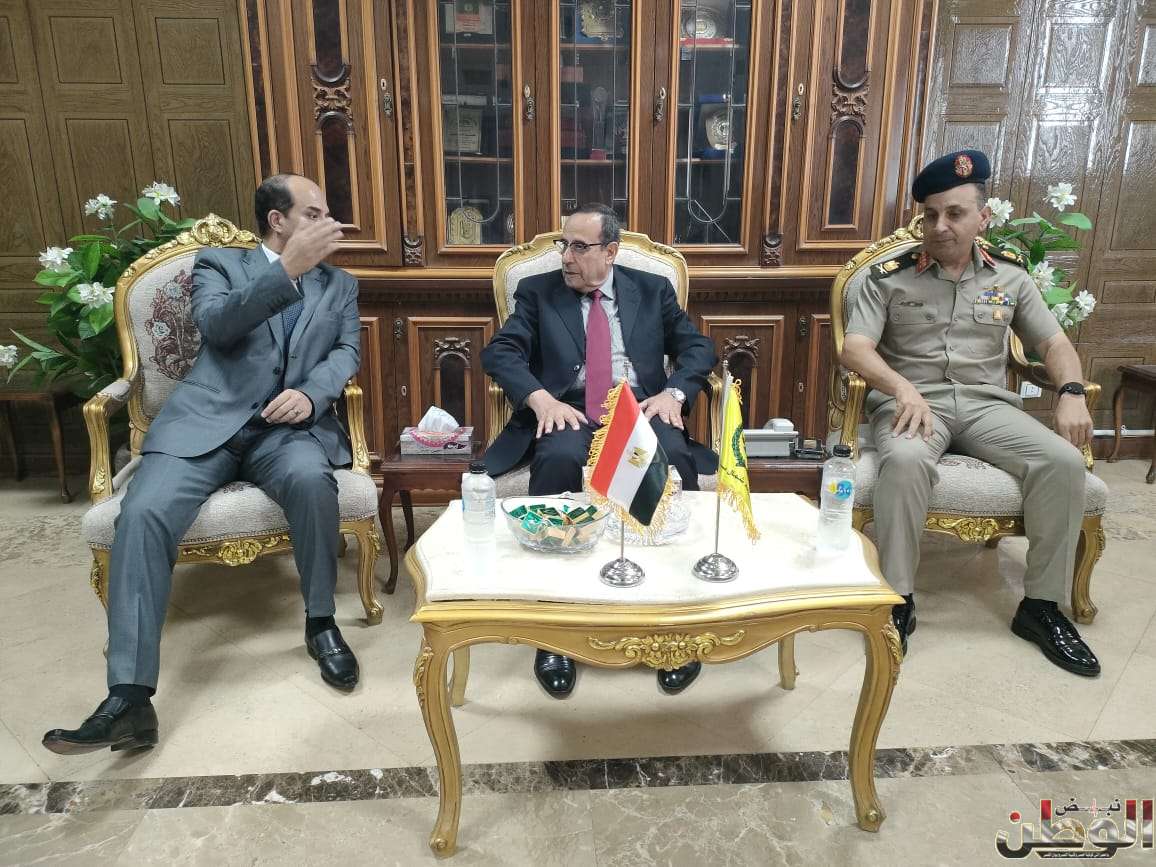 شوشة يستقبل عدد من القيادات الشعبية والسياسية بشمال سيناء 6 WhatsApp Image 2023 10 05 at 11.14.53 d722c0c9