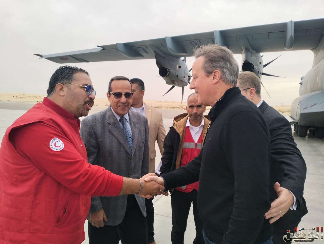 محافظ شمال سيناء يستقبل وزير خارجية بريطانيا