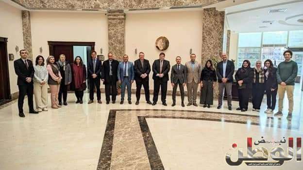 وزير التعليم العالي يُعلن انتهاء الجولة الدراسية لمديري مراكز التوظيف بسبعة أقاليم .. 1 FB IMG 1706371503194