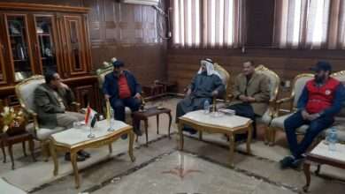 محافظ شمال سيناء يستقبل وفد الهلال الأحمر الليبي بالعريش