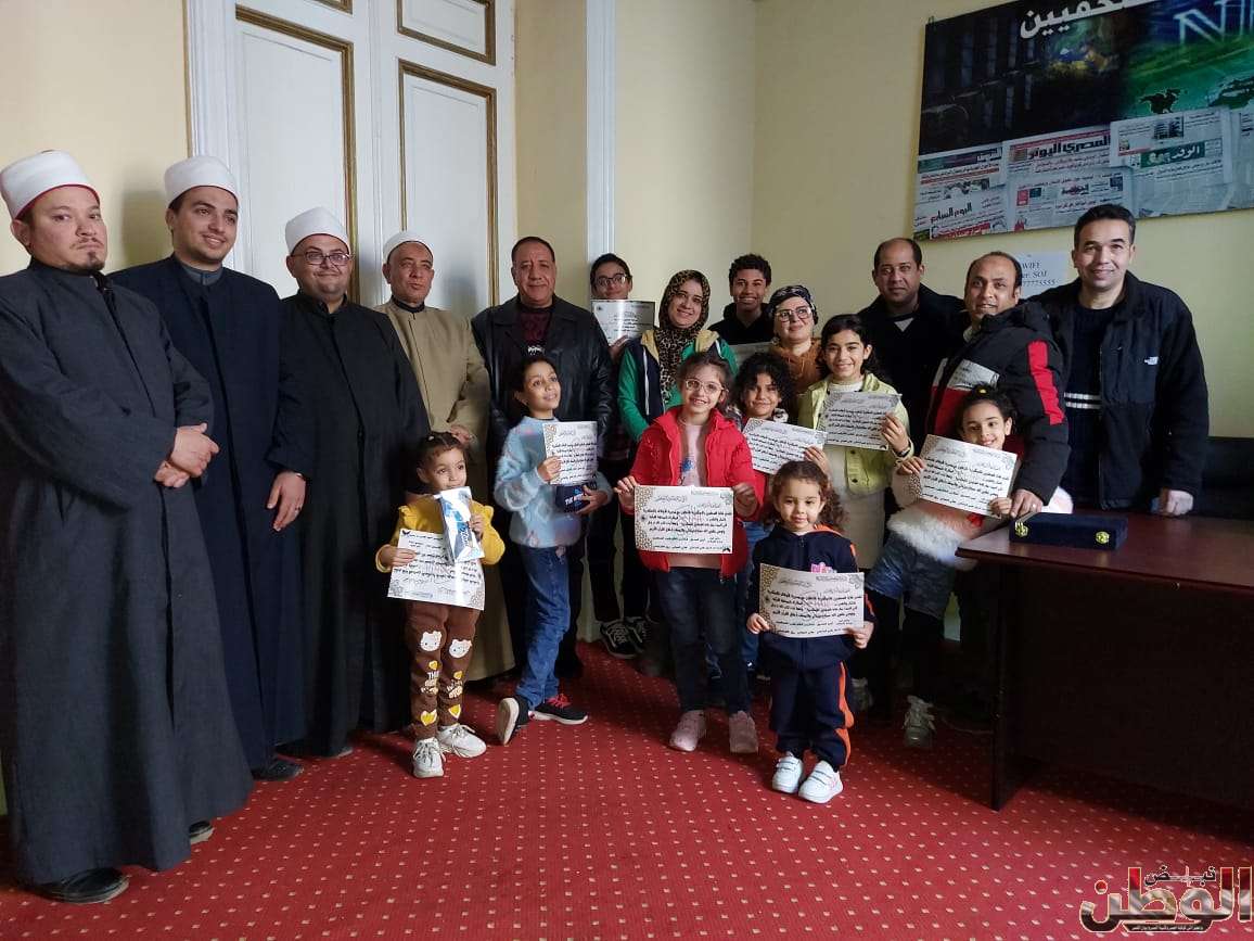 الشيخ سلامه عبد الرازق .. يشهد تكريم المتفوقين فى مسابقة القرآن الكريم بنقابة الصحفيين بالإسكندرية 1 IMG 20240207 WA0046