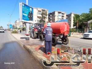 ابو كيلة .. يشرف على رفع الاتربة وغسيل الأرصفة ورى الزراعات وتهذيب الاشجار بدسوق 2 FB IMG 1715186570153