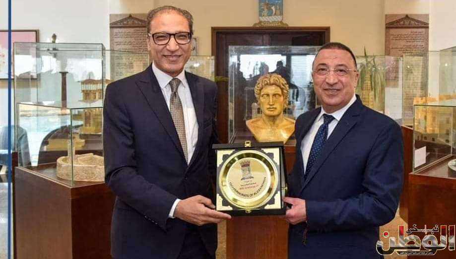 الشريف وعفيفي يبحثان سبل التعاون المشترك في كافة فعاليات الاسكندريه 1 FB IMG 1715244794559