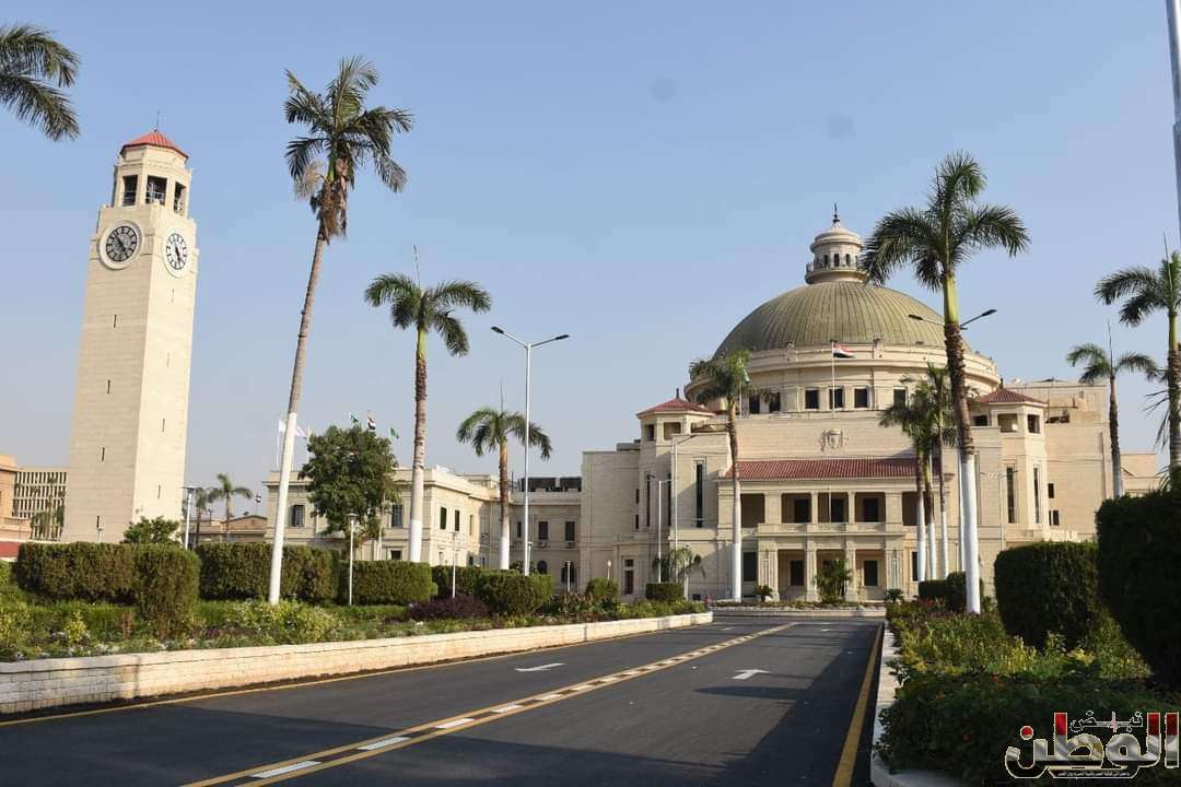 جامعة القاهرة أكملت استعداداتها لبدء ماراثون امتحانات نهاية العام الجامعي لنحو 270 ألف طالب بمختلف كلياتها ومعاهدها 1 FB IMG 1716115280334