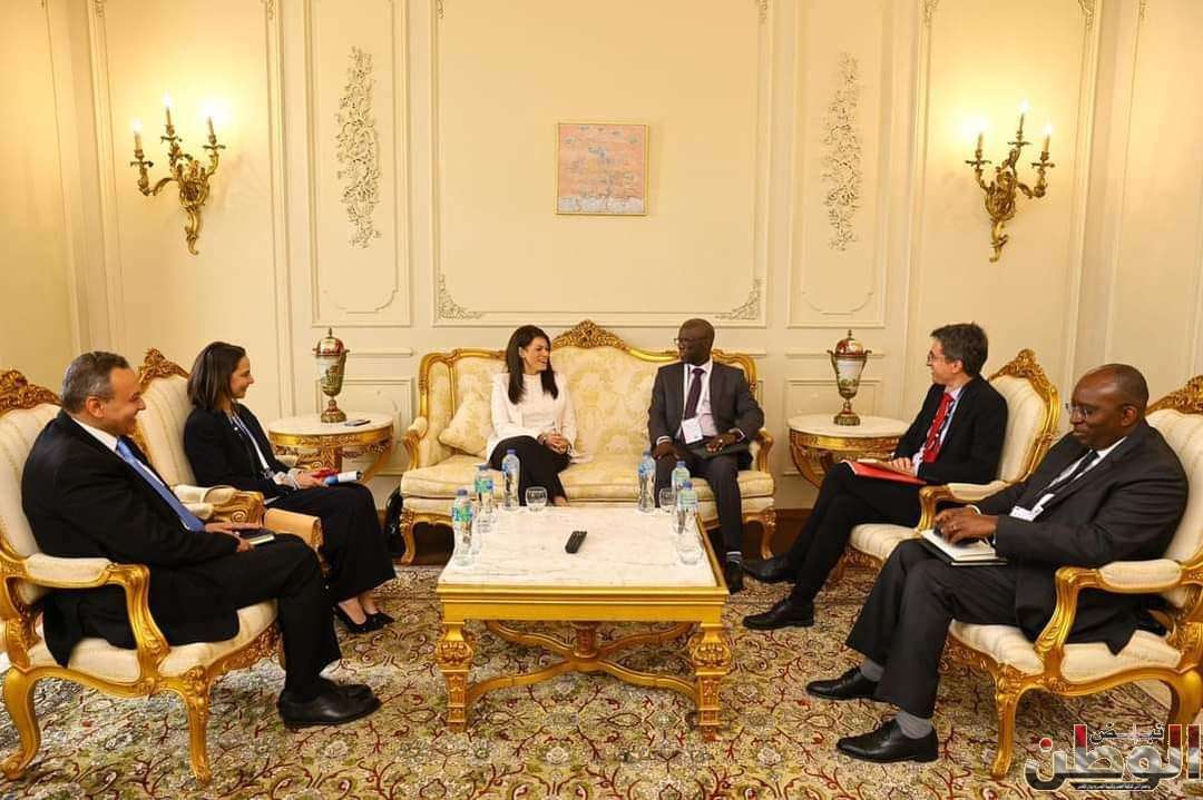 وزيرة التعاون الدولي تلتقي نائب رئيس مجموعة البنك الدولي لبحث تطورات تنفيذ برنامج تمويل سياسات التنمية 1 FB IMG 1716561927758