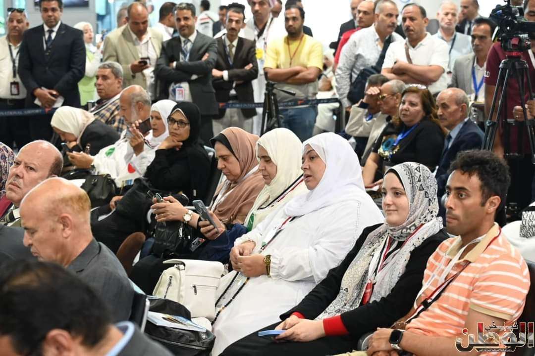 وزيرة التضامن تودع أفواج حجاج بيت الله الحرام من مطار القاهرة الدولي 1 FB IMG 1717430691054