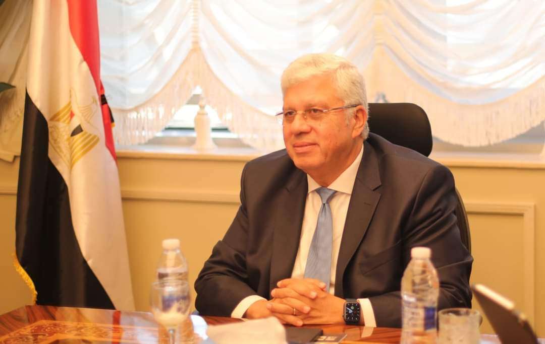 وزير التعليم العالي يوجه برفع درجة الاستعداد بالمستشفيات الجامعية خلال أجازة عيد الأضحى المُبارك 1 FB IMG 1718462084438
