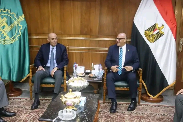 محافظ القليوبية يستقبل وزير التربية والتعليم على هامش زياره ميدانيه لعدد من مدارس المحافظة 1 1721975967364