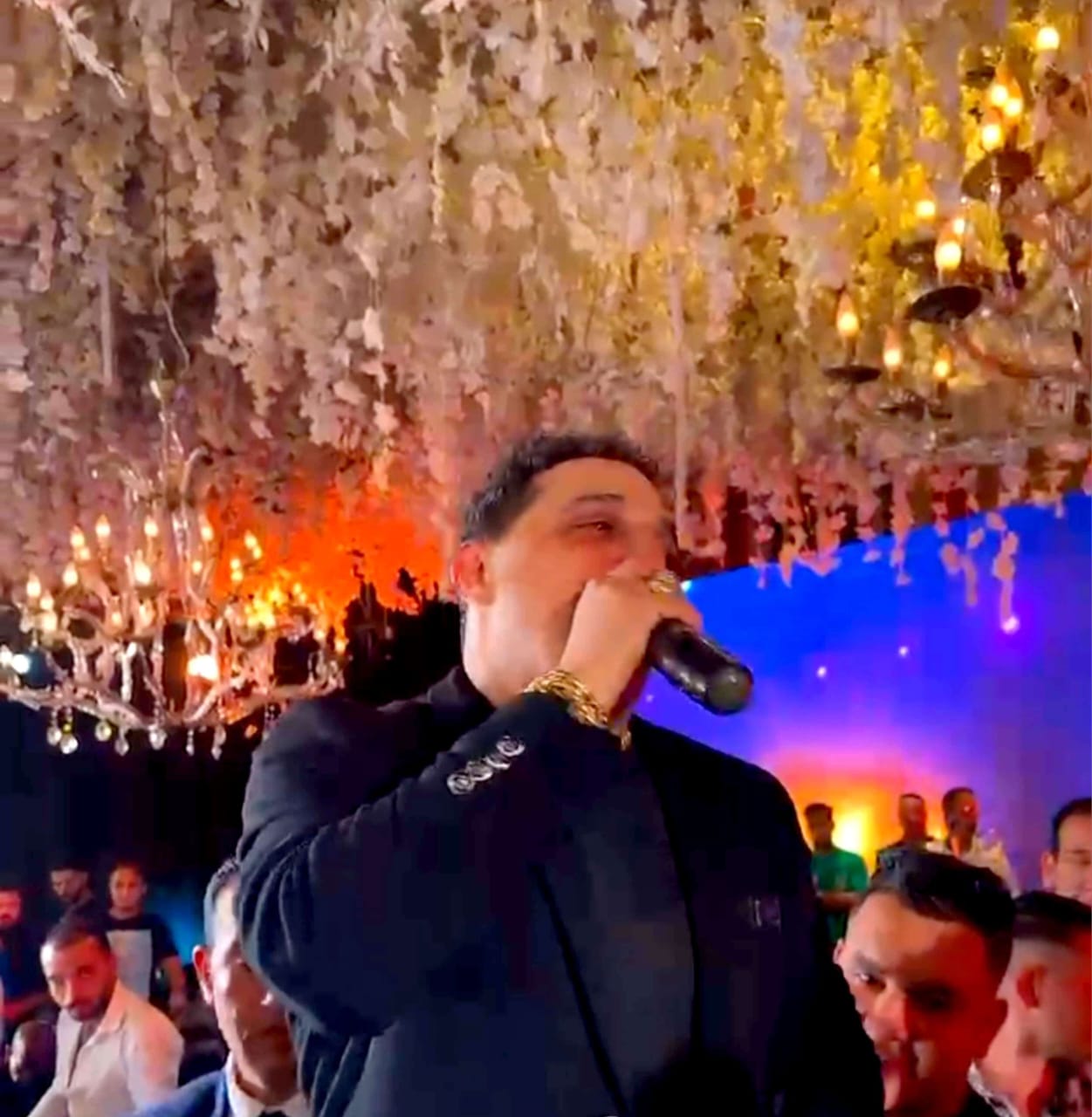 حكيم والبحراوي والليثي .. يتألقون فى زفاف ابنة رجل الأعمال حسن سالم 1 IMG 20241021 WA0078