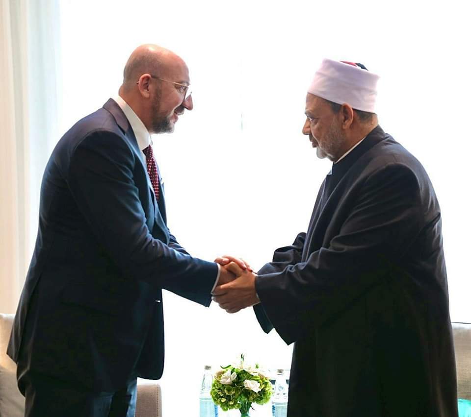 شيخ الأزهر .. يستقبل رئيس المجلس الأوروبي في أذربيجان ويناقشان المأسي الإنسانية المعاصرة 1 FB IMG 1731352052613