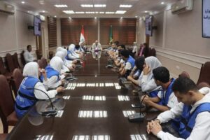 محافظ القليوبية يلتقي ب شباب يدير شباب YLY للاستفادة من ارائهم ومقترحاتهم لتطوير المحافظة 7 IMG 0514