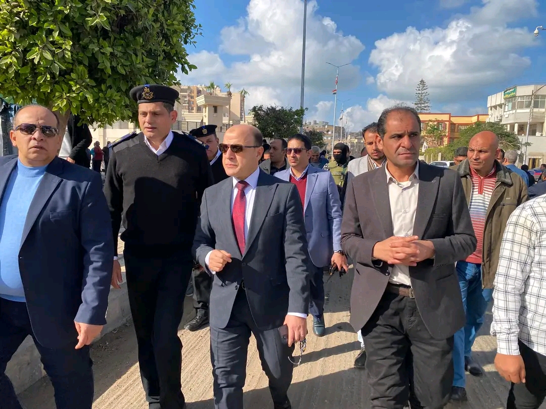 محافظ كفرالشيخ .. يتفقد أعمال الرصف بشارع الجيش بعاصمة المحافظة 1 محافظ كفرالشيخ .. يتفقد أعمال الرصف بشارع الجيش بعاصمة المحافظة