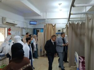 ابو السعد .. يستمع لأراء المواطنين حول مستوى الخدمة بمستشفى الصدر بكفر الشيخ أثناء جولتة المفاجاة 10 FB IMG 1736873988453