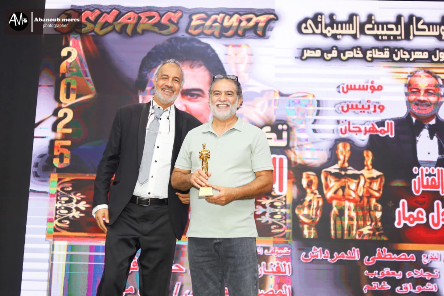 273c5fff e240 4215 a7a6 8943e1a318f9