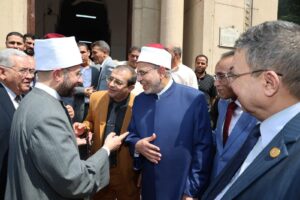 وزير الأوقاف .. فى زيارة لعدد من كليات جامعة الأزهر 9 FB IMG 1754151643648