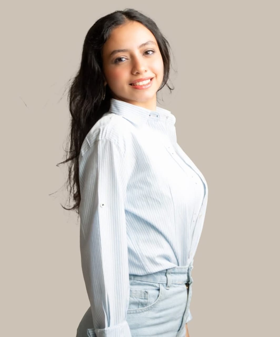 حين يصبح اللايك و الشهره ادماناً 1 IMG 20250819 WA0101