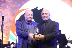 مهرجان الفحيص يشهد ليلة طربية تاريخية.. فراس طعيمة يبهر وجورج نعمة يتألق في ظهوره الأول 10 مهرجان الفحيص يشهد ليلة طربية تاريخية.. فراس طعيمة يبهر وجورج نعمة يتألق في ظهوره الأول