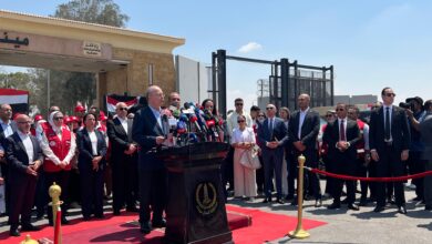 f4ca4a4b 6565 4995 b117 a95a4384d467