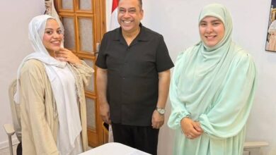 سمر نديم تحتفل بالمولد النبوي الشريف وتوقّع "الحرمان" لطرحه بمعرض القاهرة الدولي للكتاب المقبل