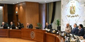 مدبولي يترأس اجتماع الحكومة الأسبوعي لمتابعة الأوضاع الداخلية والإقليمية 3 مدبولي يترأس اجتماع الحكومة الأسبوعي لمتابعة الأوضاع الداخلية والإقليمية