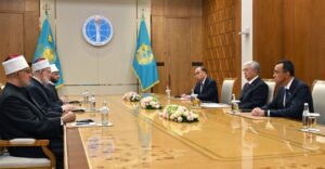 رئيس جمهورية كازاخستان.. يستقبل وزير الأوقاف ووكيل الأزهر ومفتي الديار المصرية 4 رئيس جمهورية كازاخستان.. يستقبل وزير الأوقاف ووكيل الأزهر ومفتي الديار المصرية