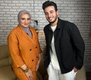 الحسن عادل يكشف صدمته بعد وفاة صديقه المقرب ويبوح بأصعب لحظات حياته لـ يارا أحمد