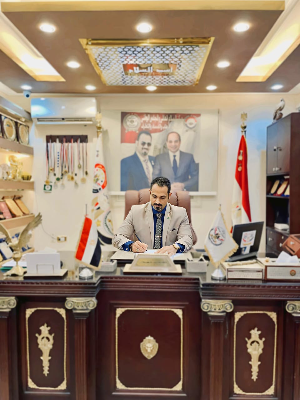 المستشار محمد شعلان يكتب ... الثمانون عاماً بين الأسطورة والواقع السياسي 1 IMG 20250929 WA0072