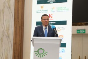 تحت شعار: حضارة ملهمه لتنمية مستدامة.. وزير الزراعة يفتتح فعاليات الدورة الرابعة لمنتدى المجتمع الاخضر 3 cf56d3c3 cced 451a 87c9 e4472c05e4e6