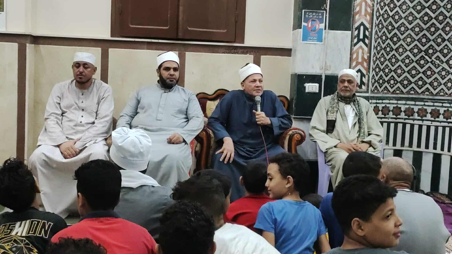 أوقاف كفر الشيخ .. المسجد الغربي بشباس الملح يحتفل بذكرى المولد النبوي الشريف لعام ١٤٤٧ه‍