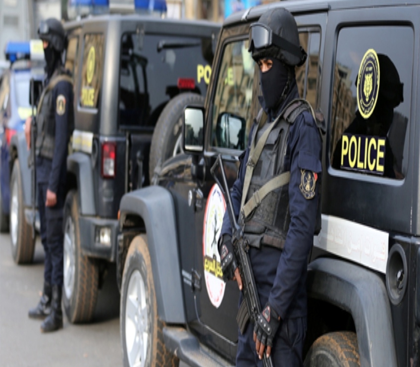 حملات أمنية مكثفة بدسوق كفر الشيخ تسفر عن ضبط 3 أشخاص بحوزتهم مواد مخدرة وأسلحة نارية