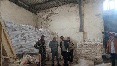 تموين كفر الشيخ.. ضبط أمين مخازن استولى على 44 طن سكر تمويني