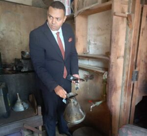 received 1898338754440158