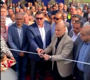 وزير الإسكان ومحافظ كفر الشيخ.. يفتتحان محطة مياه الشرب بقرية دقميرة