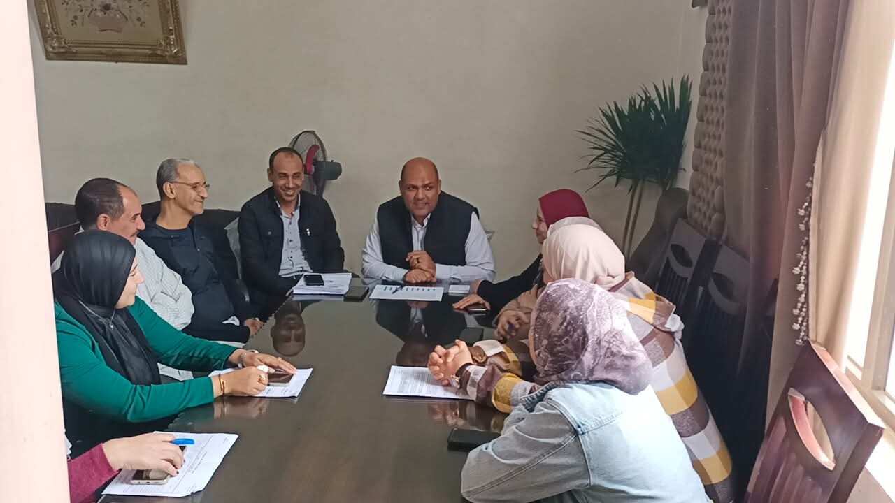 رئيس مدينة دسوق .. يوجه الشكر لفريق العمل بمركز ومدينة دسوق