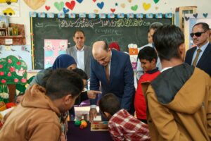 محافظ كفرالشيخ .. يتفقد مدارس التربية الخاصة ويوزّع هدايا على طلابها بمناسبة اليوم العالمي لذوي الهمم 3 محافظ كفرالشيخ .. يتفقد مدارس التربية الخاصة ويوزّع هدايا على طلابها بمناسبة اليوم العالمي لذوي الهمم