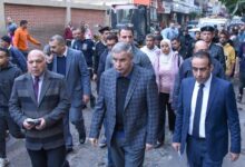 محافظ الإسكندرية ..يواصل جولاتة الميدانية بتفقد شارع زين العابدين وسوق الغيط الصعيدي بحي وسط 