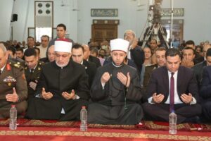 وزير الأوقاف ووزير التعليم العالي ومحافظ بورسعيد يشهدون صلاة الجمعة بالمسجد العباسي ببورسعيد احتفالًا بالعيد القومي للمحافظة