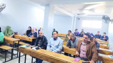 إجتماع مجلس الآباء بمدرسة كوادر الثانوية الفنية للتمريض بالبحيرة لمناقشة جدول الأعمال 3 إجتماع مجلس الآباء بمدرسة كوادر الثانوية الفنية للتمريض بالبحيرة لمناقشة جدول الأعمال