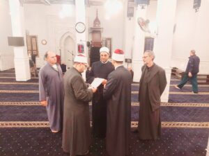 مدير أوقاف الإسكندرية ومدير المتابعة .. يواصلان الجولات الميدانية على مساجد إدارة وسط 10 مدير أوقاف الإسكندرية ومدير المتابعة .. يواصلان الجولات الميدانية على مساجد إدارة وسط