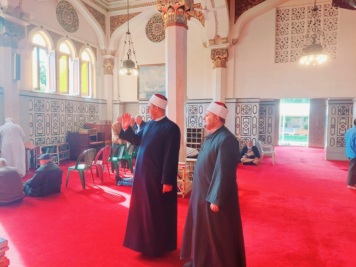 مدير أوقاف الإسكندرية ومدير المتابعة .. يواصلان جولاتها الميدانية على مساجد إدارة وسط