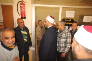 مدير مديرية أوقاف الإسكندرية .. يتفقد مقر إدارة أوقاف المنتزه لمتابعة انتظام العمل الإداري والدعوي