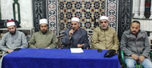 مدير إدارة أوقاف الرمل بالإسكندرية يجتمع بحراس بيوت الله