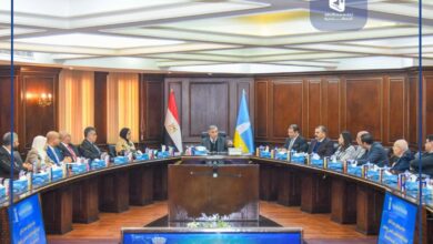 محافظ الإسكندرية .. يستقبل وفد رفيع المستوى من الهيئة العامة للتأمين الصحي 