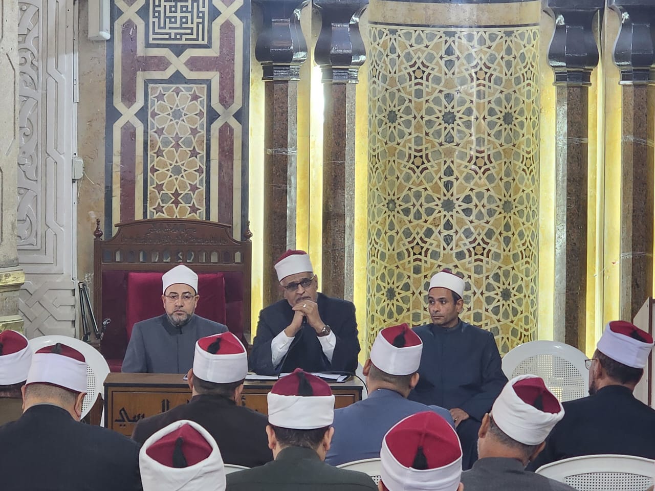 الشيخ محمدالعش .. يترأس اجتماعاً موسعاً بأئمة إدارات أوقاف الجمرك وغرب والدخيلة والعجمي بالاسكندريه 