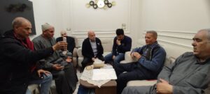 received 1211086670356492