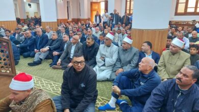 محافظ الإسكندرية ومدير مديرية الأوقاف يشهدان خطبة الجمعة بعنوان «أيام الله في رمضان» بمسجد زينب نوار بالظاهرية