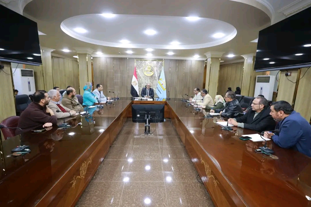 إجراء الدراسات الفنية لمشروع توصيل الغاز الطبيعي بعدد من مراكز محافظة كفر الشيخ