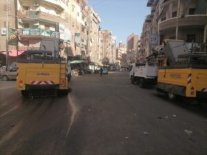 استمرار حملات النظافة والتجميل اليومية وزراعة الأشجار وطلاء البلدورات بمدينة دسوق